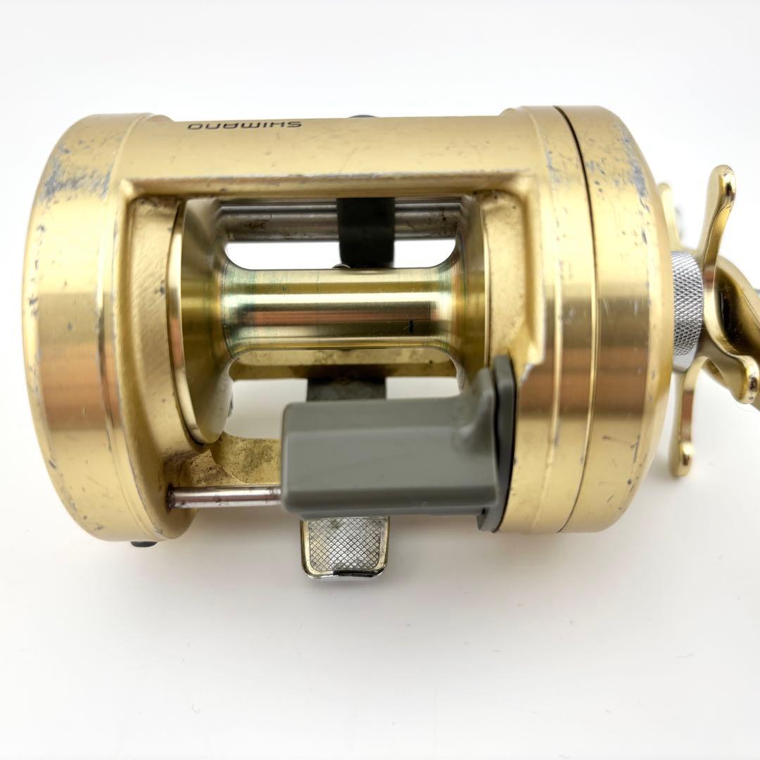 シマノ　カルカッタ小舟1000 SHIMANO