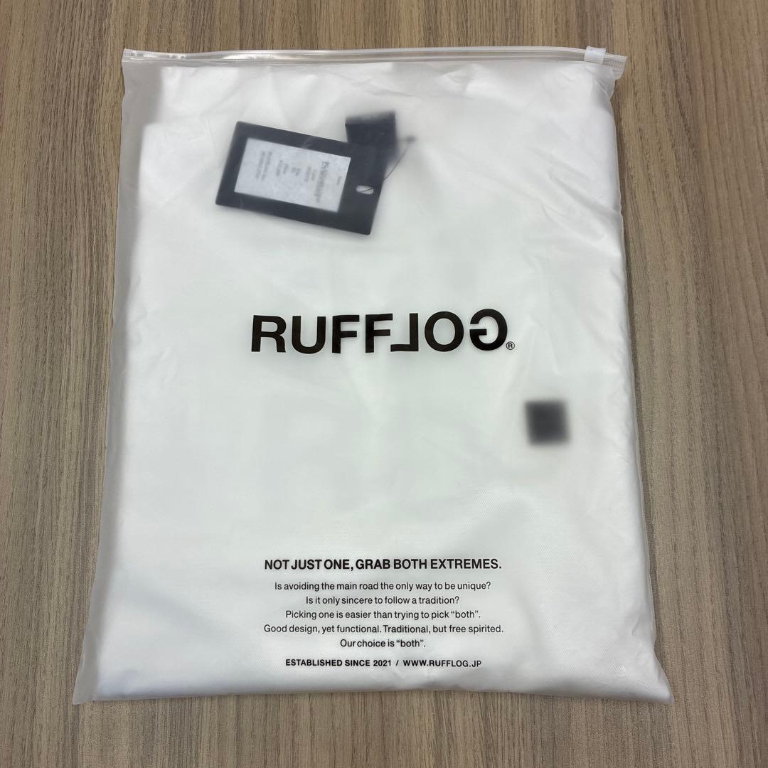 RUFFLOO ホワイトモックネック