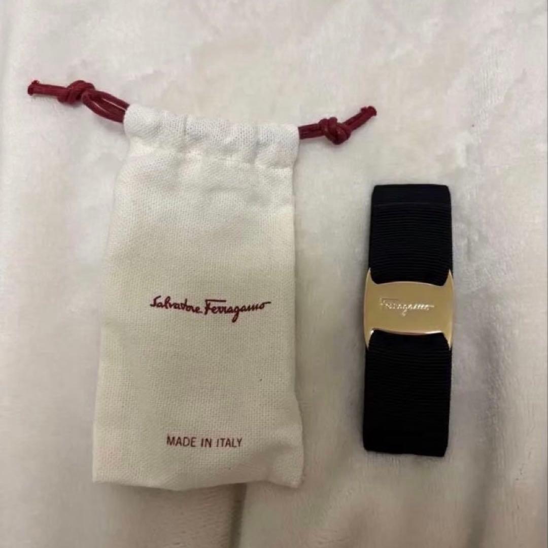 Salvatore Ferragamo バレッタ