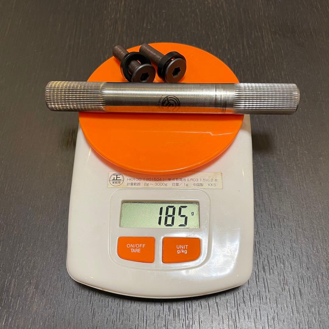 Deity チタンスピンドル　19ミリ48スプライン　3ピースクランク用　bmx
