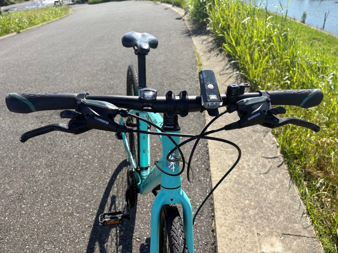 ディスクブレーキ クロスバイク　Bianchi c.sport2 ビアンキ 美品