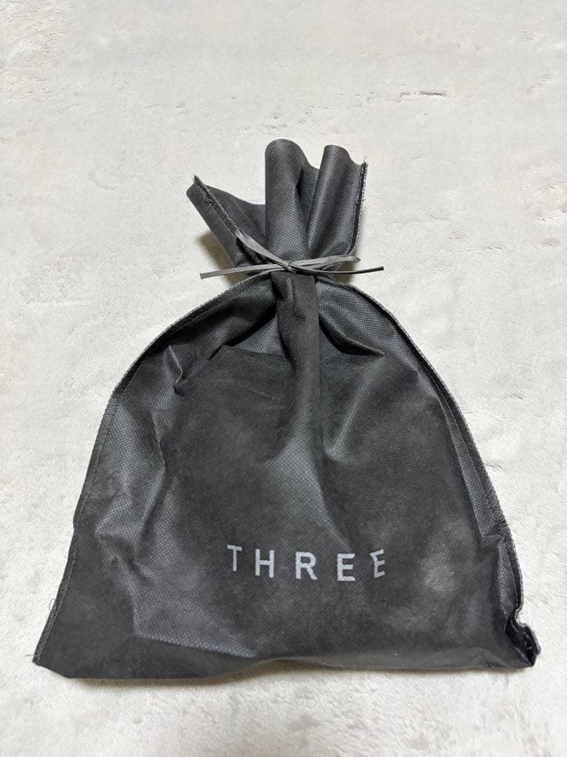 【新品未開封】THREE エッセンシャルセンツシャンプー＆トリートメント　ギフト