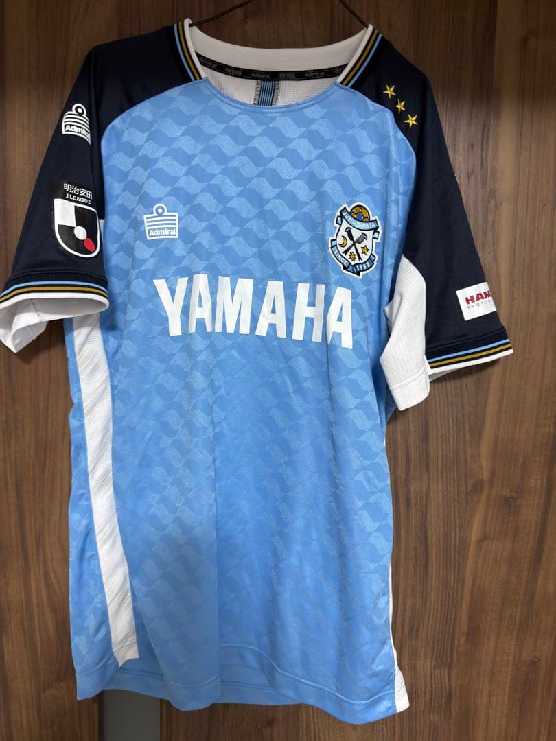 ジュビロ磐田　ユニフォーム9番