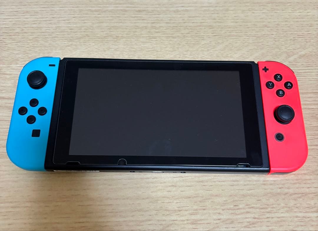 Nintendo Switch 本体 赤 / 青