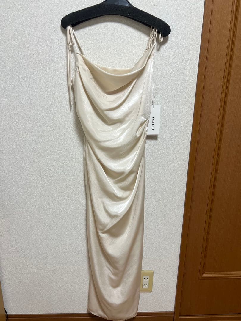 FRAY I.D　タックドレープキャミワンピース　IVR 0