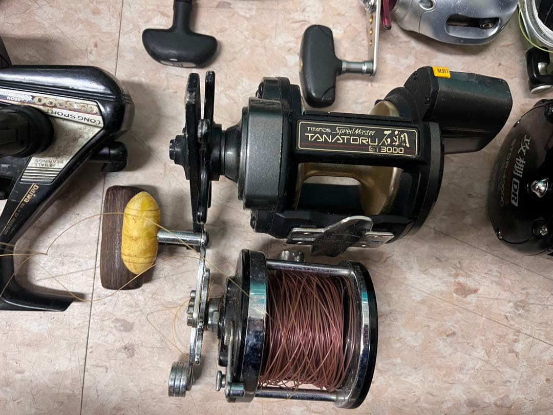 33個ジャンクリール　SHIMANO DAIWA などまとめ売り