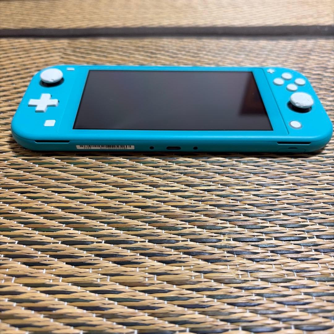 ニンテンドースイッチライト ターコイズブルー