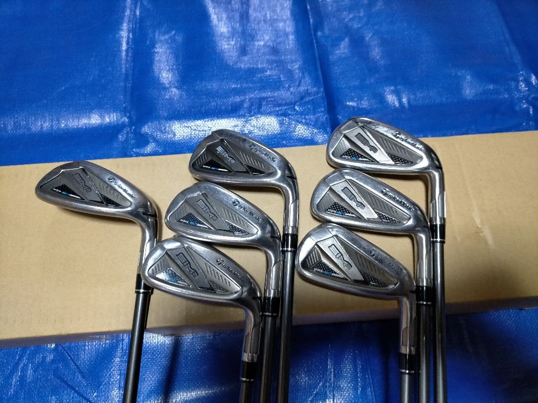 TaylorMade SIM2 MAX (R) 7本 TENSEI BLUE