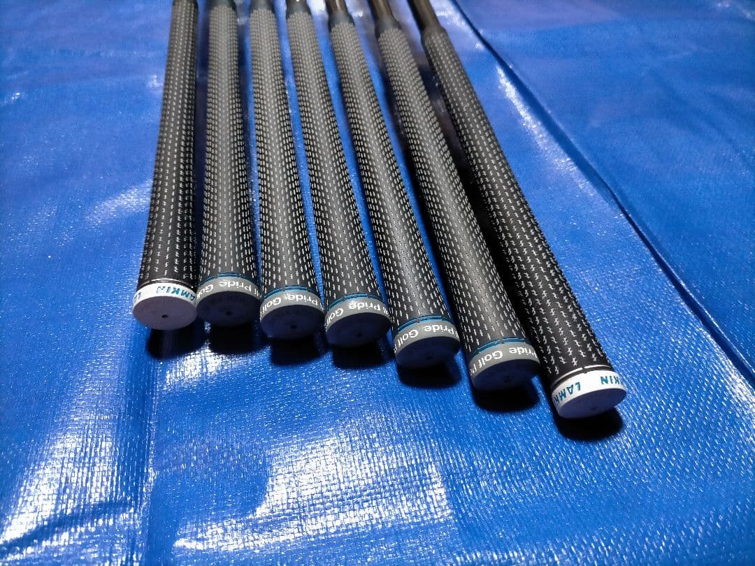 TaylorMade SIM2 MAX (R) 7本 TENSEI BLUE