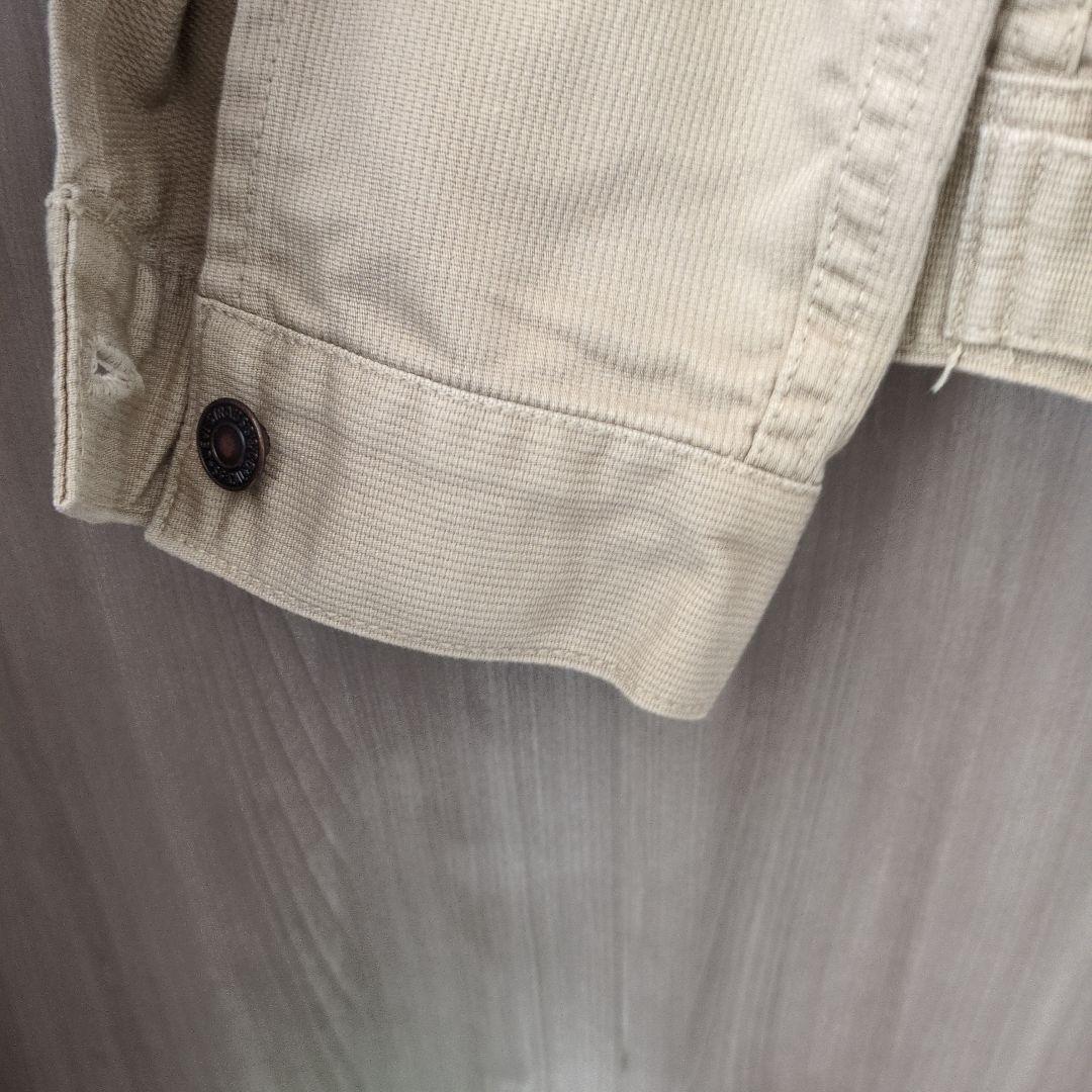 Levi's ベージュジャケット