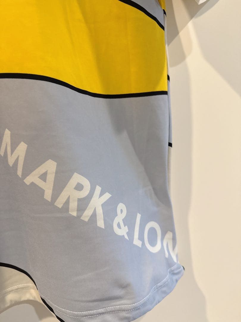 美品 ★ MARK&LONA 2024 モックネック シャツ マーク&ロナ