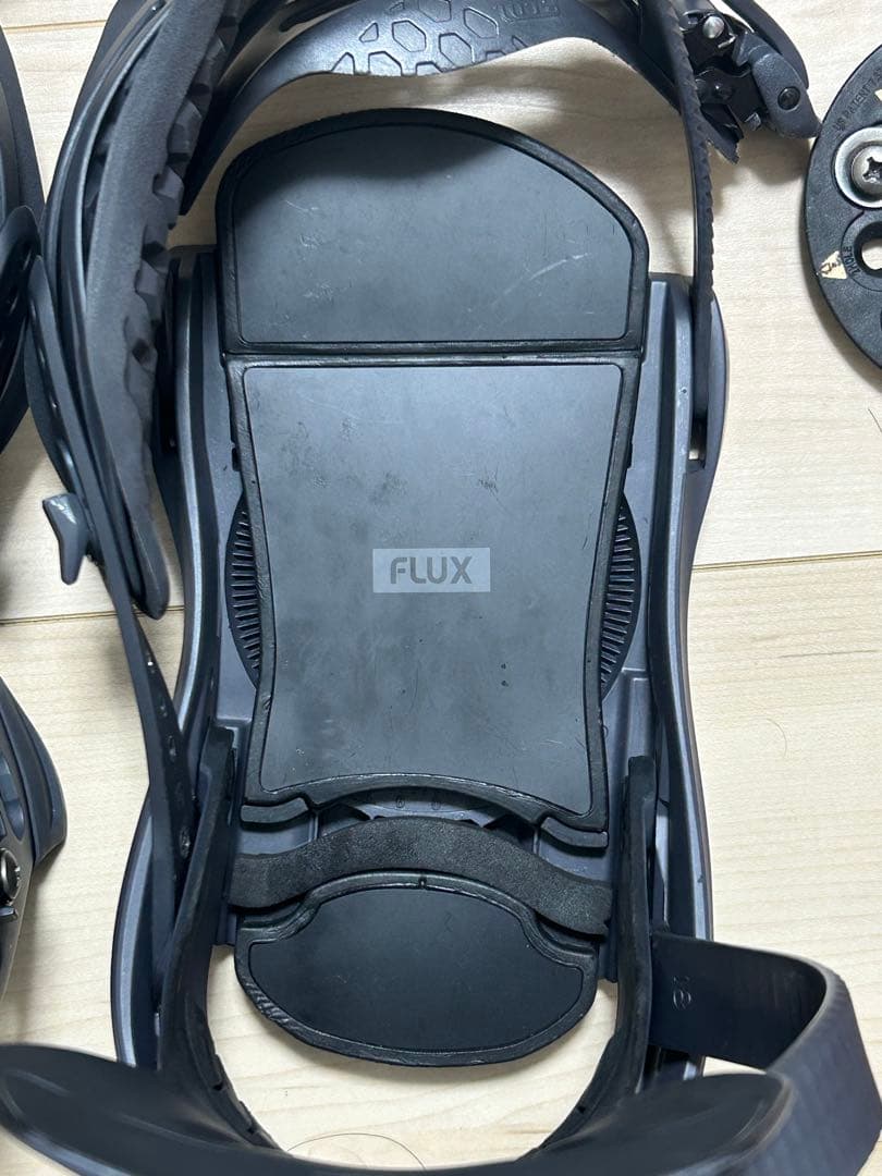 flux xv s サイズ　フラックス　24-25