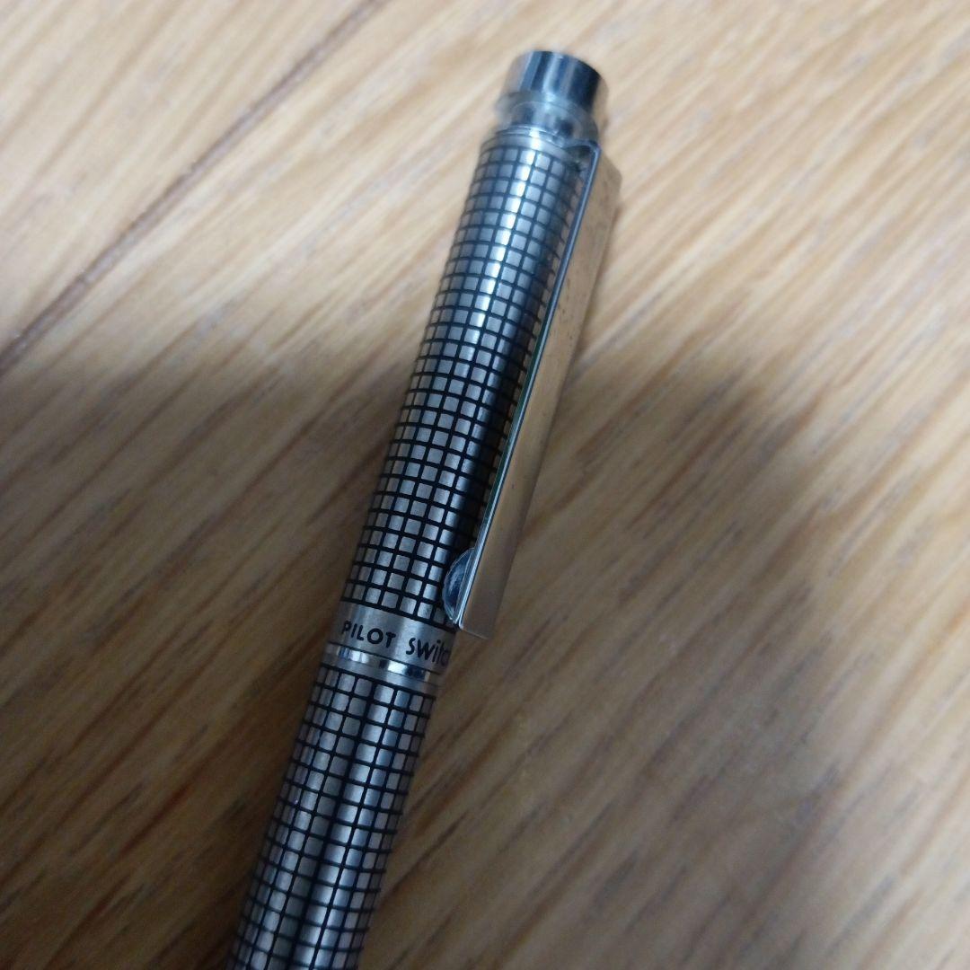 PILOT　switch
