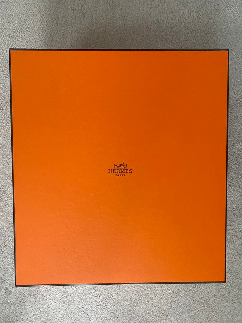 HERMES 空箱　ギフトボックス　ケリー28