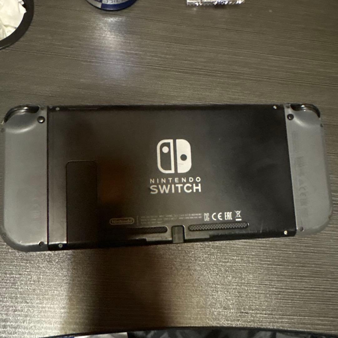 Nintendo Switch グレー 本体 大幅値下げあり。