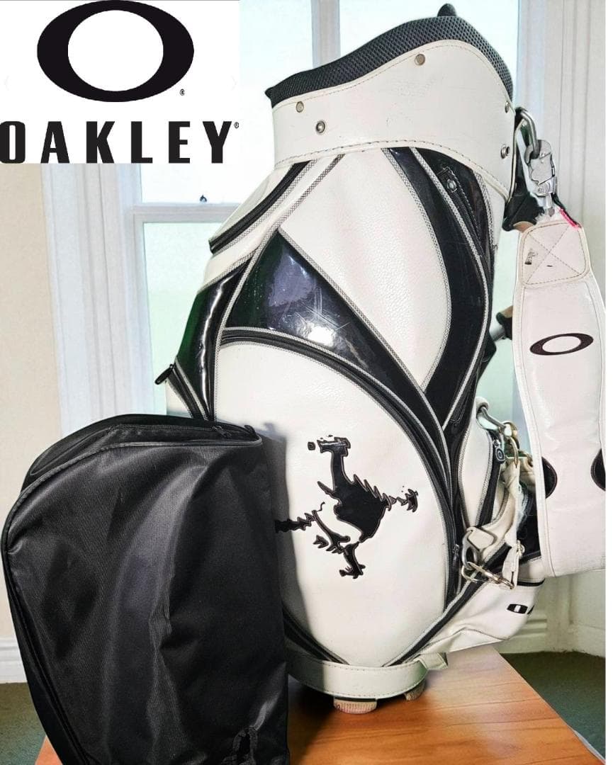 ライズ送料無料/美品Oakley ゴルフキャディバッグ ホワイト・ブラック