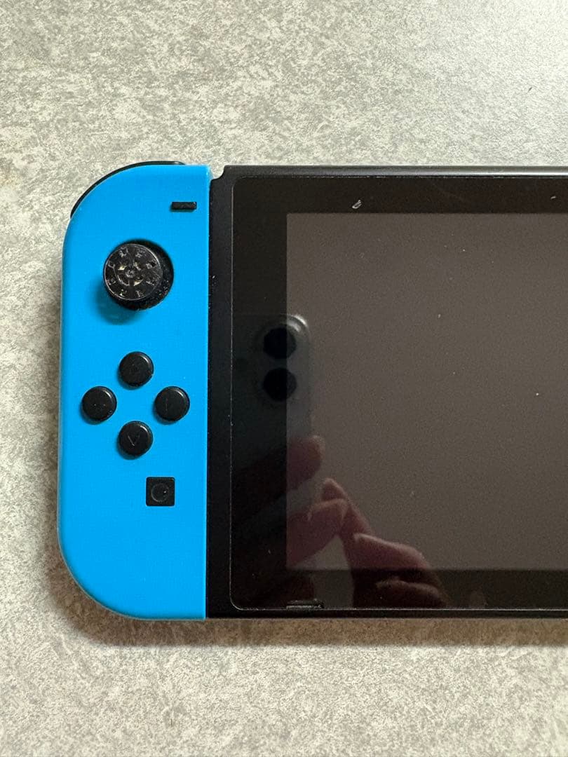 Nintendo Switch 本体 青と赤 ゲームカセット７点付き