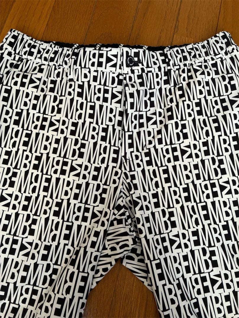 【新品】マスターバニーエディション パンツ 5(L) 黒×白 ストレッチ ロゴ柄