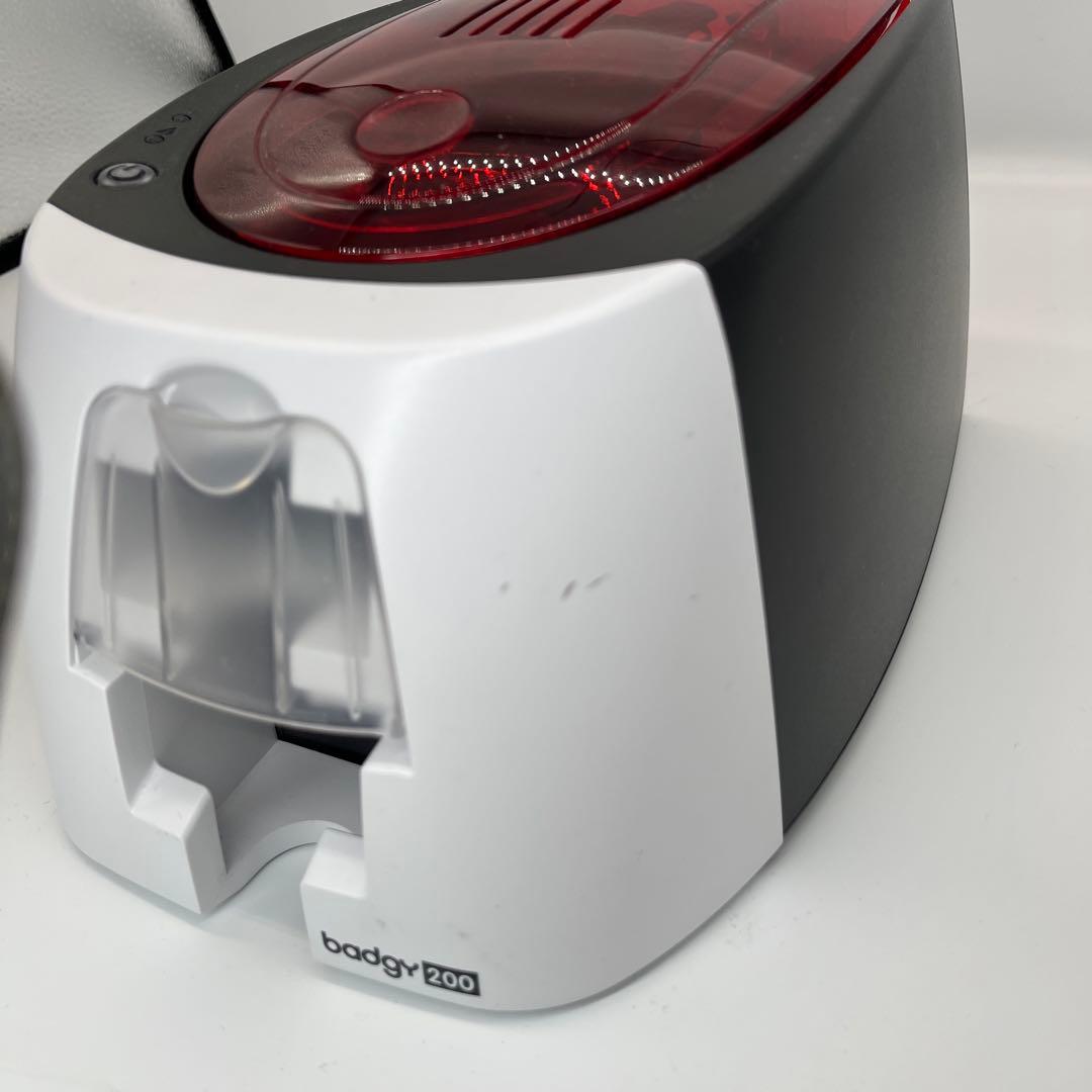 badgy 200 プラスチックカードプリンタ　中古