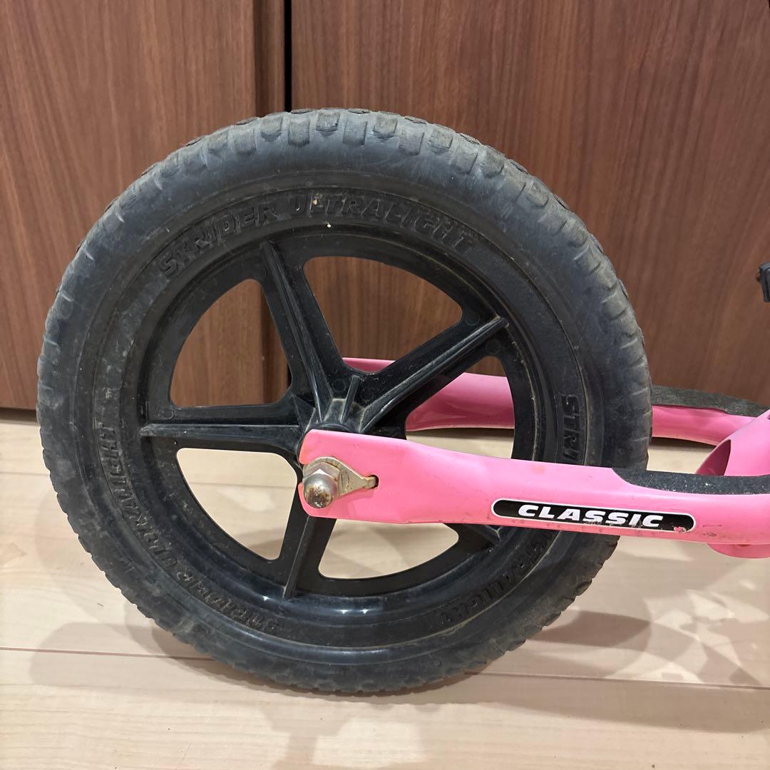 【人気】ストライダー　12インチ　STRIDER ピンク　バランスバイク　正規品