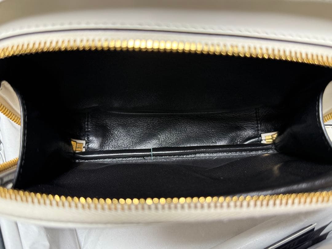バッグ PRADA