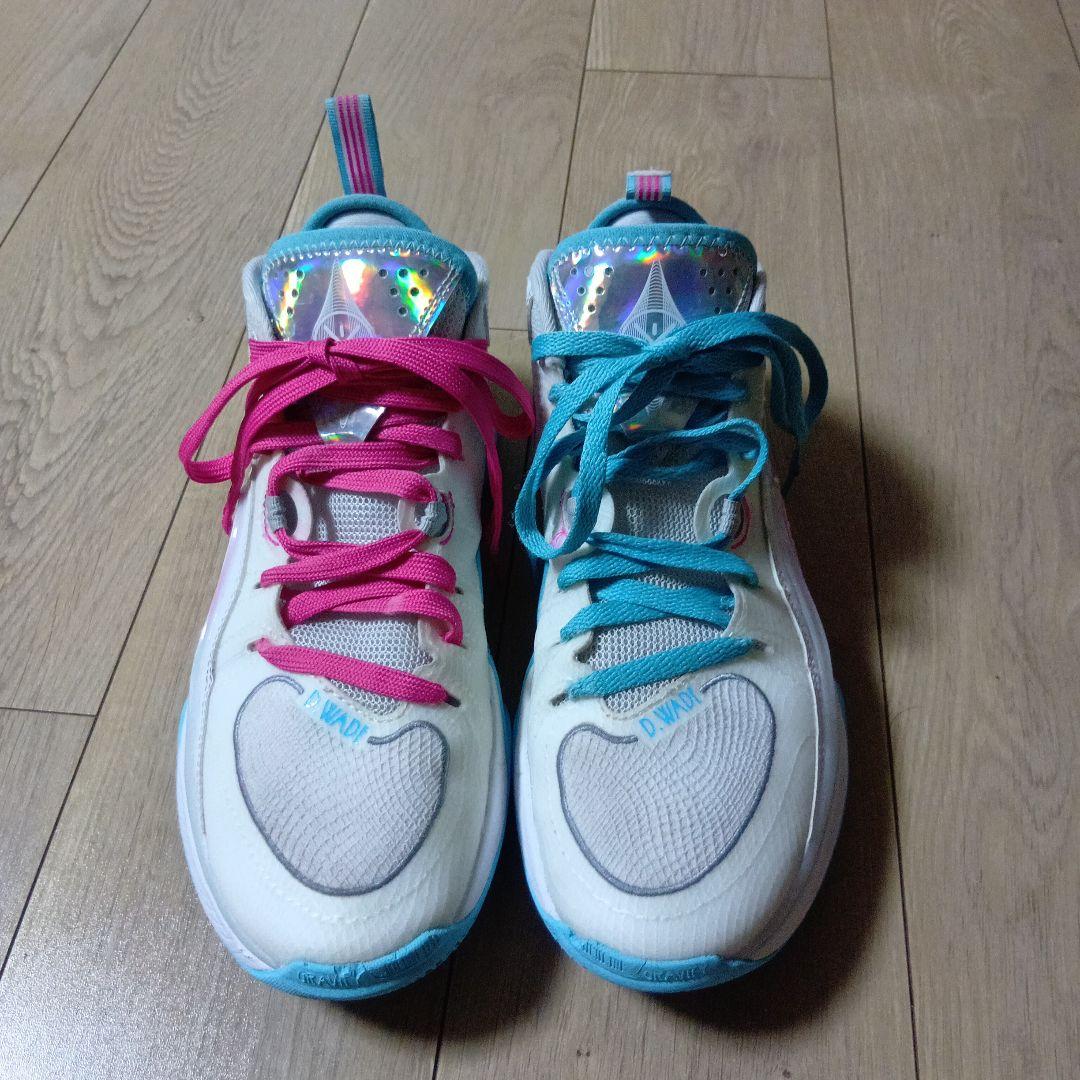 リーニン WADE SHADOW 5