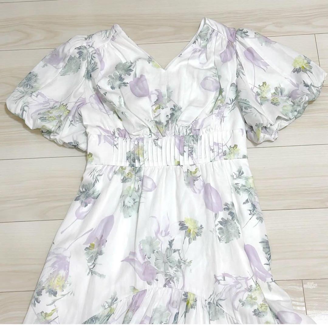 ワンピース Herlipto Spring Bouquet Satin Dress M