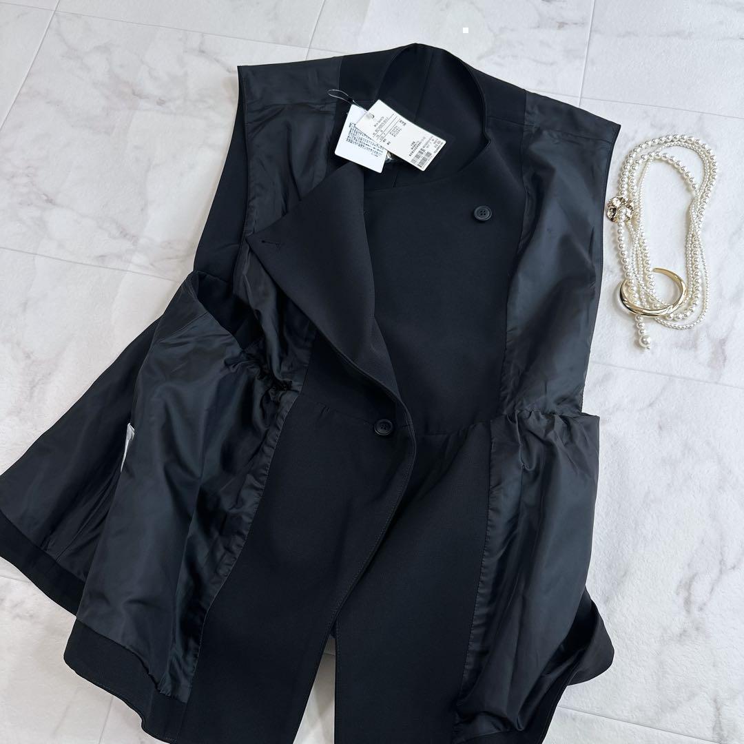 新品୨୧24 ウィムガゼットTHE PAUSE ペプラムジレ　ブラック