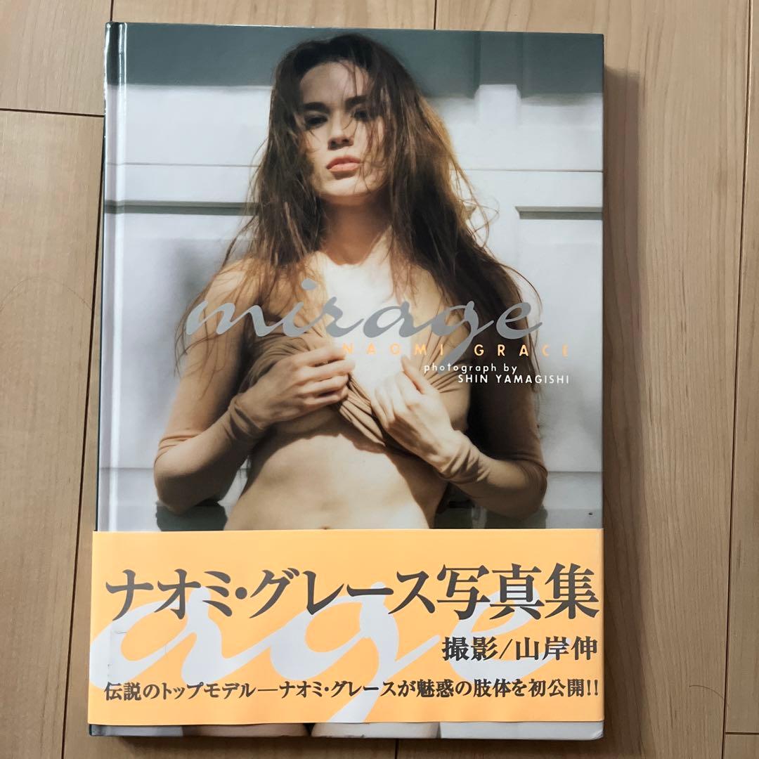 Mirage Naomi Grace サイン入り　ナオミ・グレース