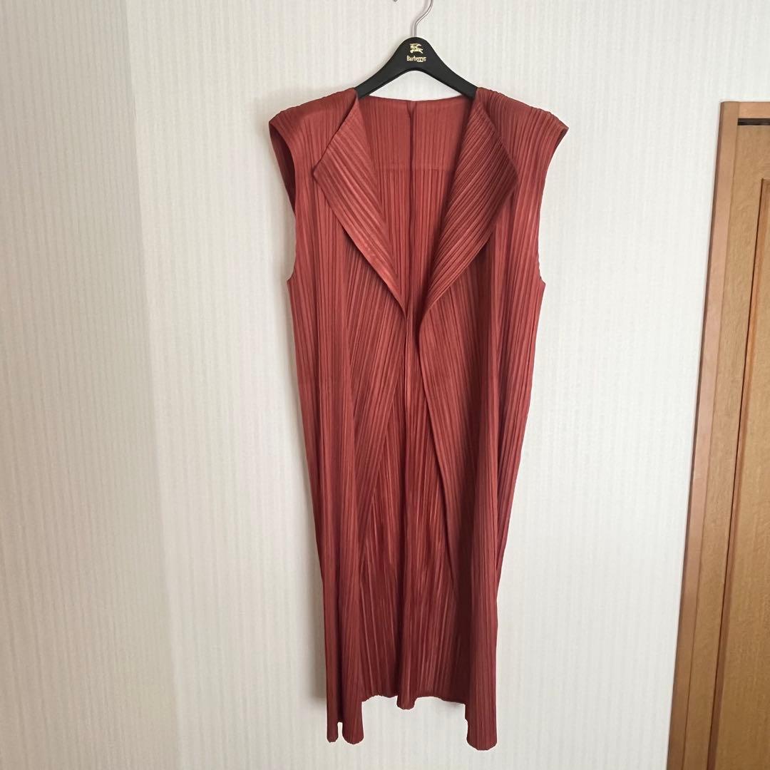 PLEATSPLEASE イッセイミヤケ　ロングジレ　近年モデル　赤茶色　3