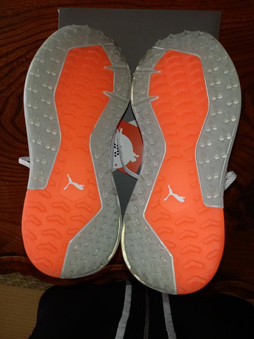 PUMAプロアブトアルファキャット27cm