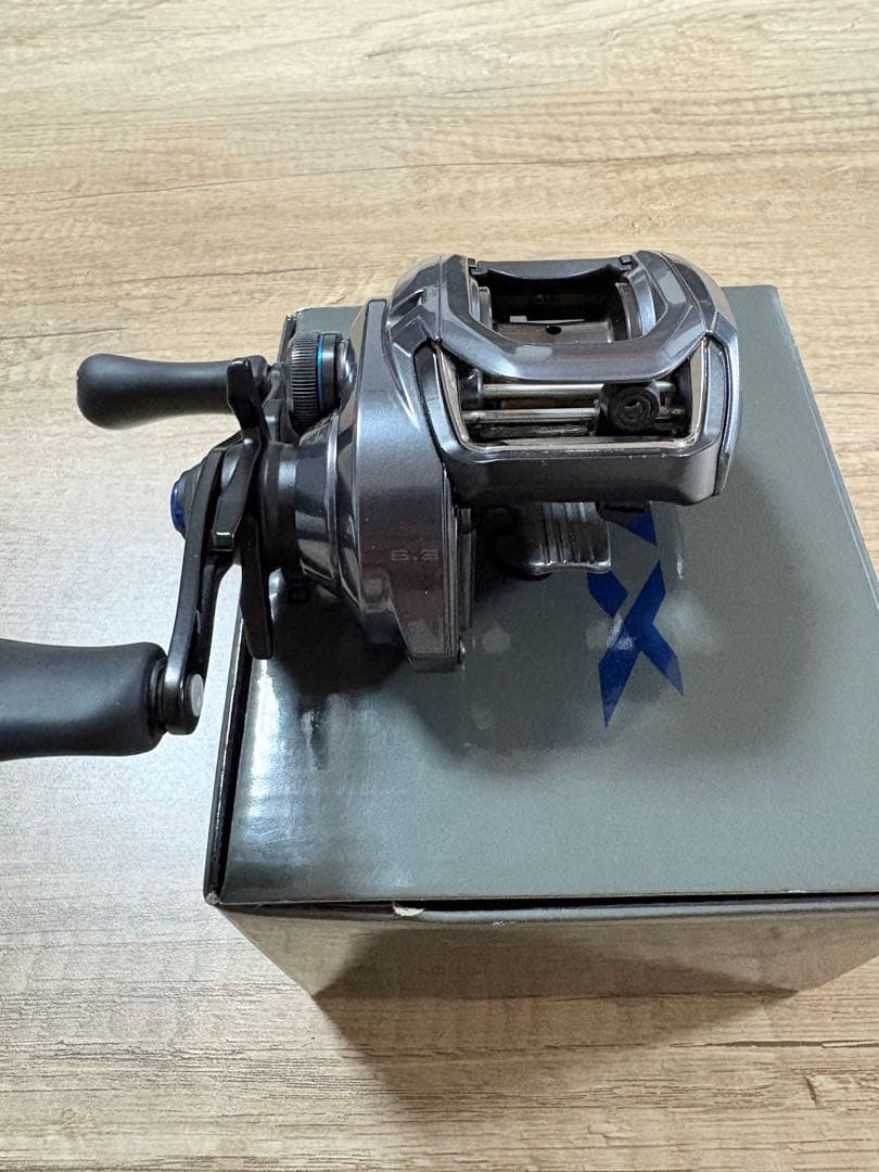 one【SHIMANO】24 SLX 70 RIGHT ノーマギア　送料込